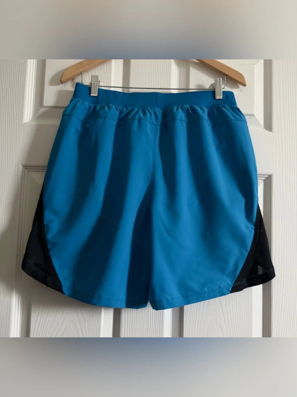 NWT Under Armour Teal Blue Athletic Shorts with Black Panels